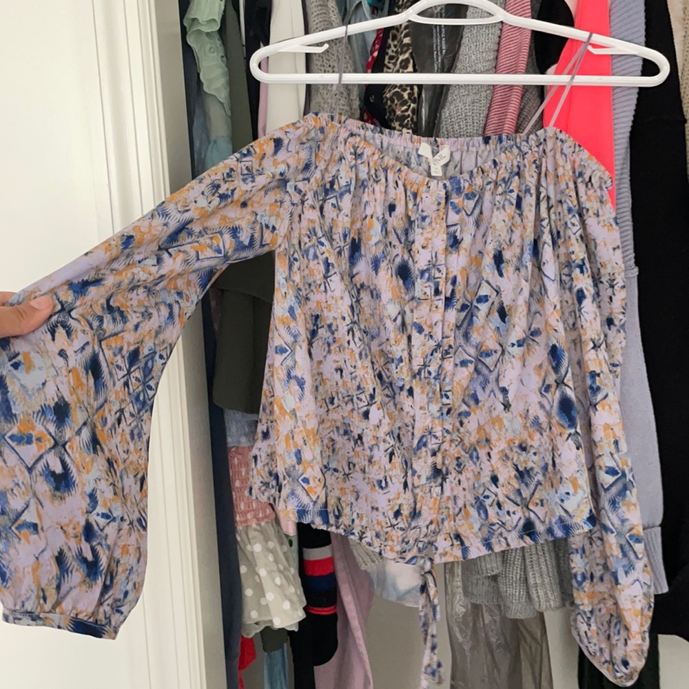 Off the shoulder flowy top never worn